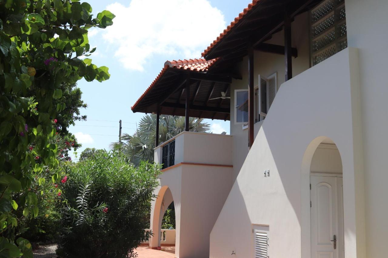 Apartment Turtle At Windsock Beach Kralendijk  Exterior foto